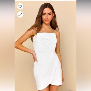 White Sleeveless Pleated Bodycon Dress